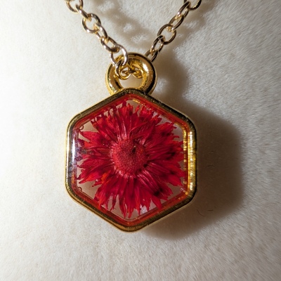 Small Gold and Red